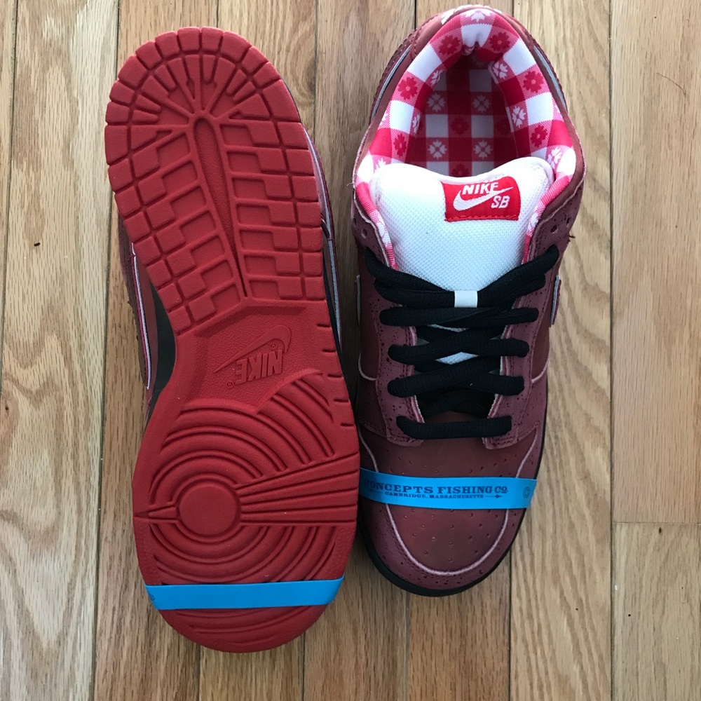 Dunk Low Prem SB Concepts Pack Red Lobster Dunks - Picture 2 of 7
